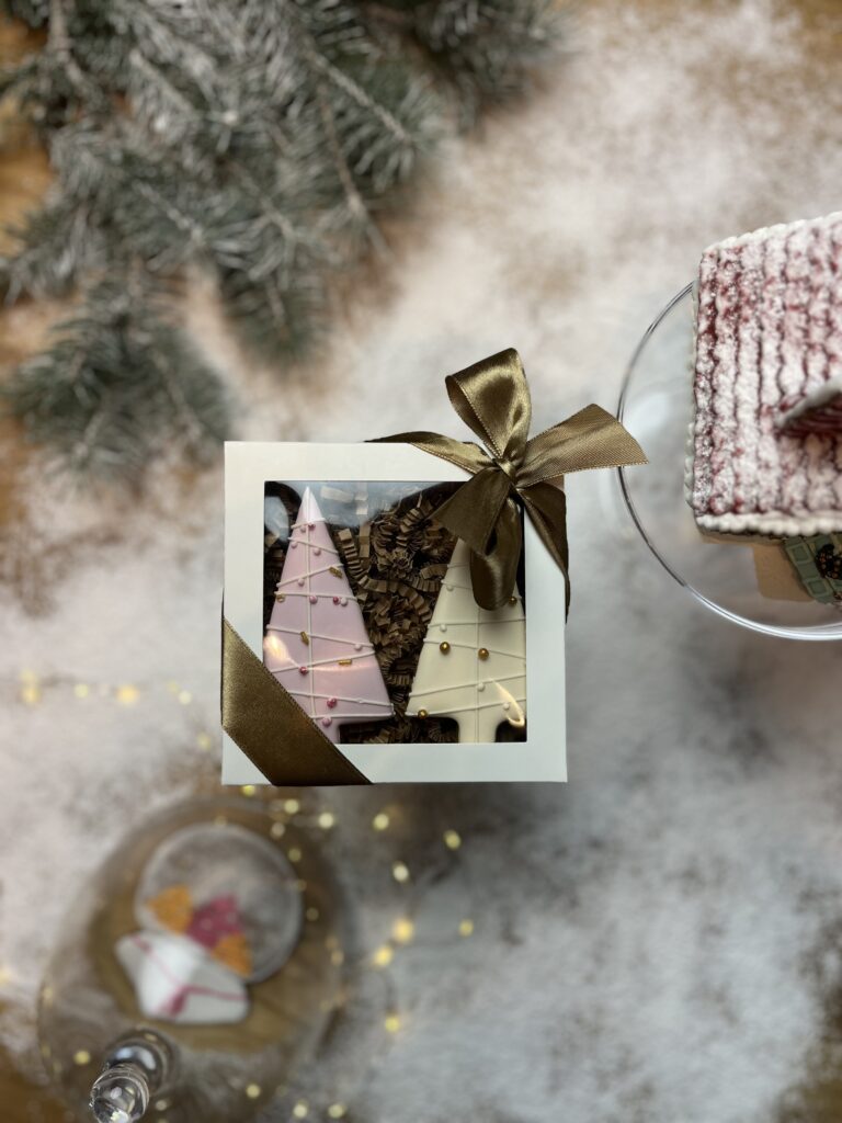 C3EBB7BD-98A3-4DB1-B5F0-BA29B2F1475E